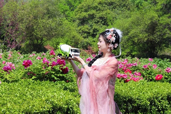 【公司新聞】美！太美了！快來欣賞凌宇“牡丹仙子”