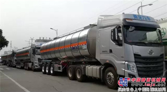 治理超載越來越嚴，半掛車能一統(tǒng)天下嗎？