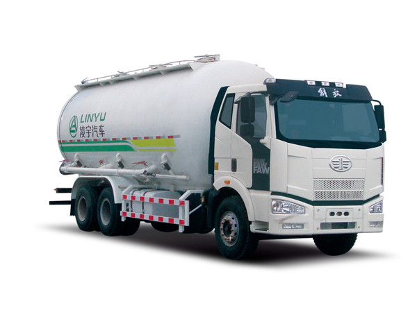 低密度粉粒物料運(yùn)輸車(chē)怎么分類(lèi)？